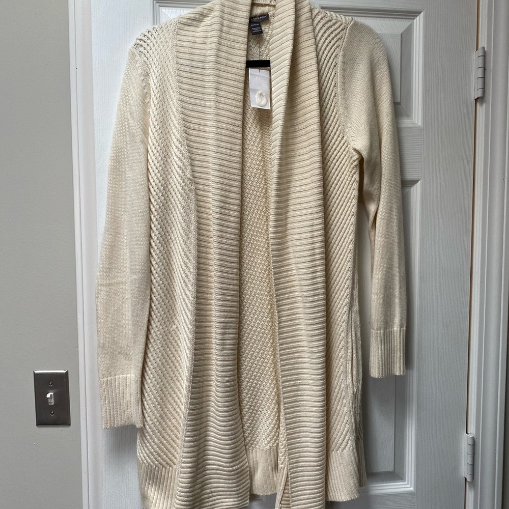 Pea in the Pod Knit Cardigan